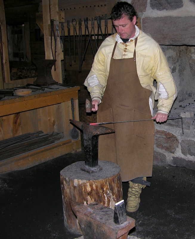 Special summer presentations including 17th century fire starting,
	historic clothing and medicine, Native games and storytelling, birchbark demonstrations, and historic cooking