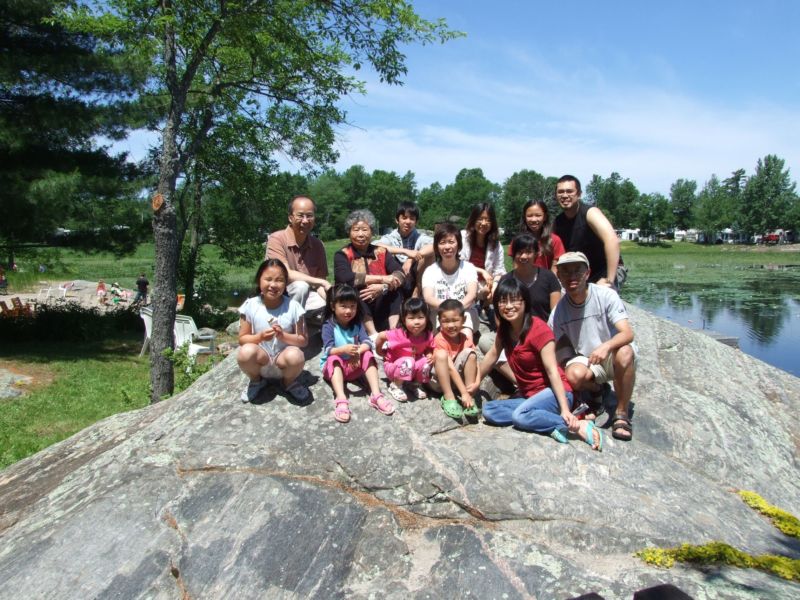 Family fun at Elm Cove Cottages on Georgian Bay in Muskoka