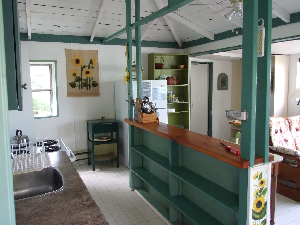 Elm Cove Cottages: Cottage #2, kitchen