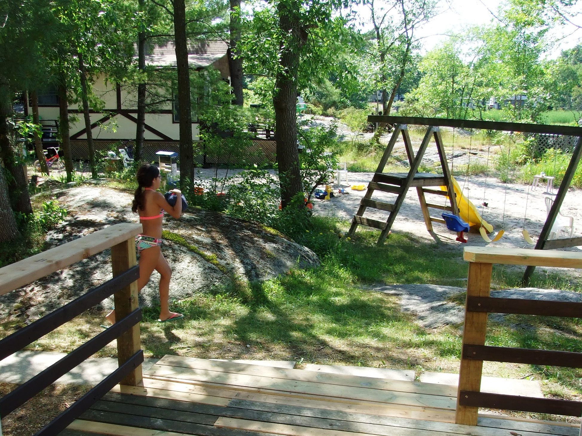 Cottage #4 entry deck to beach