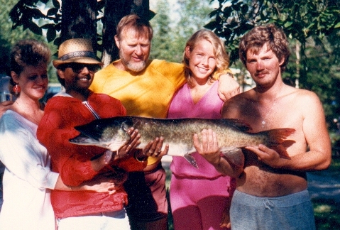 A grand Muskie caught by an Elm Cove Cottager